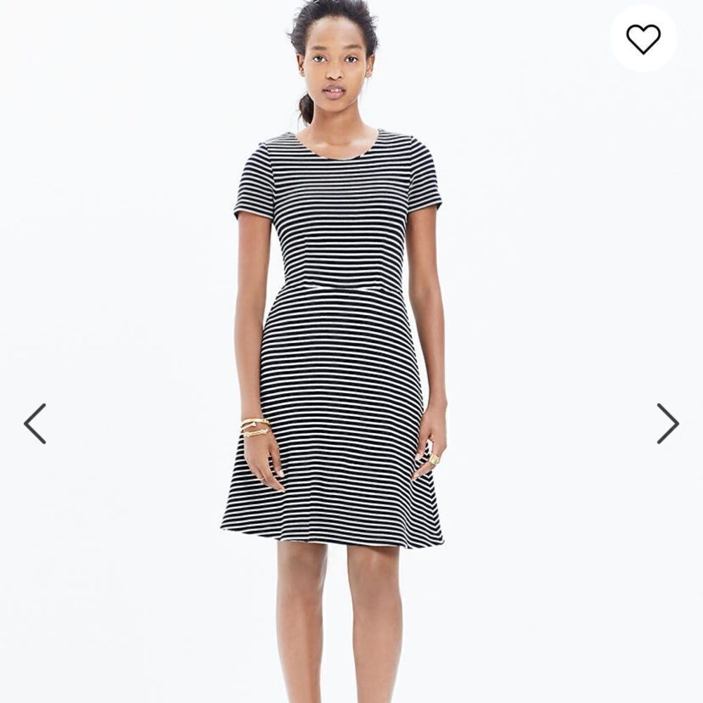 Madewell Gallerist Dress in Stripe Black and White Size Small